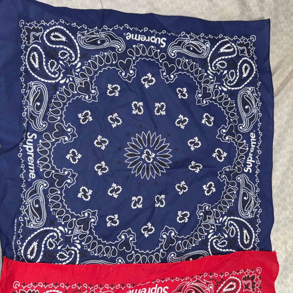 Supreme bandannas